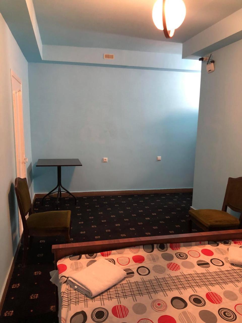 Best Hostel Republic Square Erivan Dış mekan fotoğraf