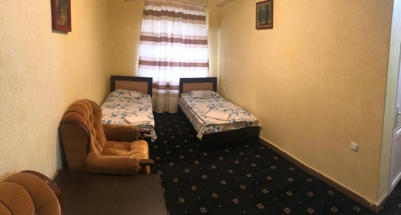Best Hostel Republic Square Erivan Dış mekan fotoğraf
