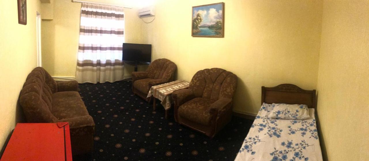 Best Hostel Republic Square Erivan Dış mekan fotoğraf