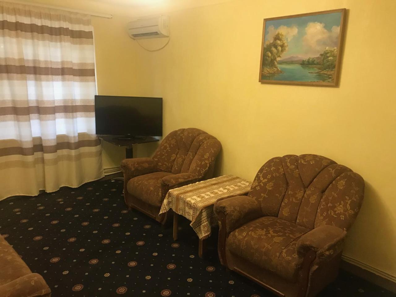 Best Hostel Republic Square Erivan Dış mekan fotoğraf