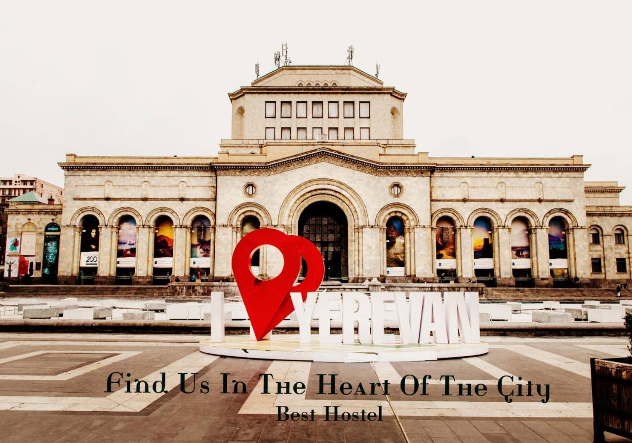 Best Hostel Republic Square Erivan Dış mekan fotoğraf